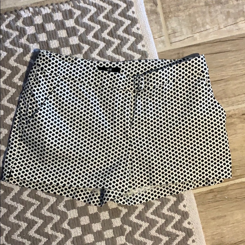 H&M Black&White Dress Shorts
